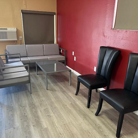 Desert Inn Motel Corona Luaran gambar