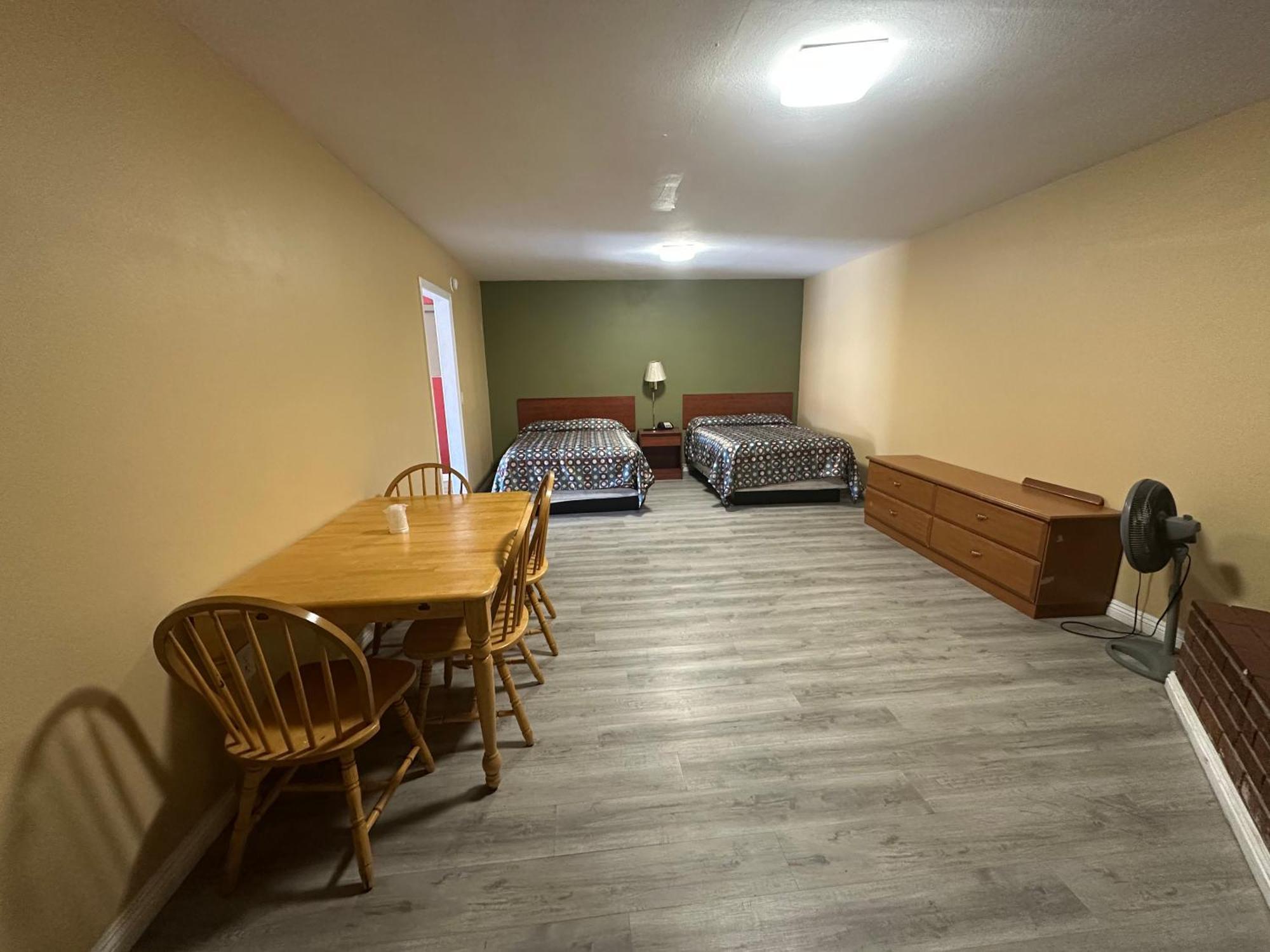 Desert Inn Motel Corona Luaran gambar