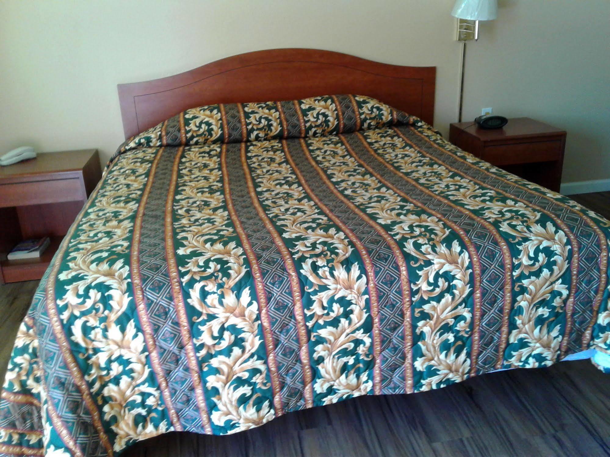 Desert Inn Motel Corona Luaran gambar