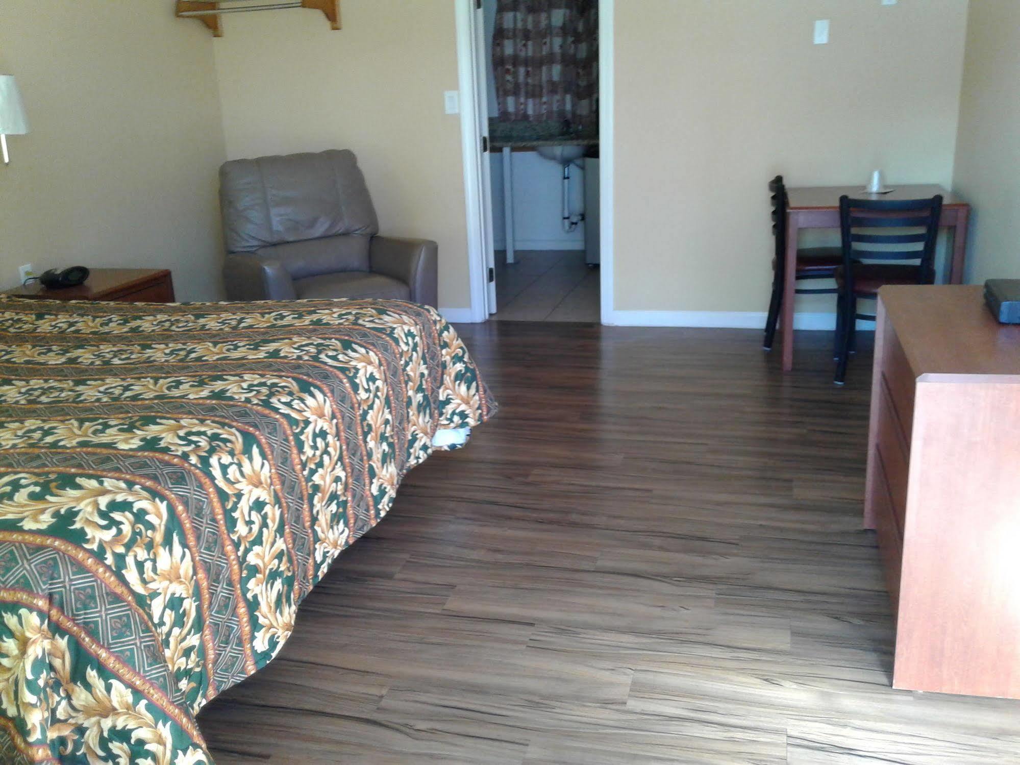 Desert Inn Motel Corona Luaran gambar
