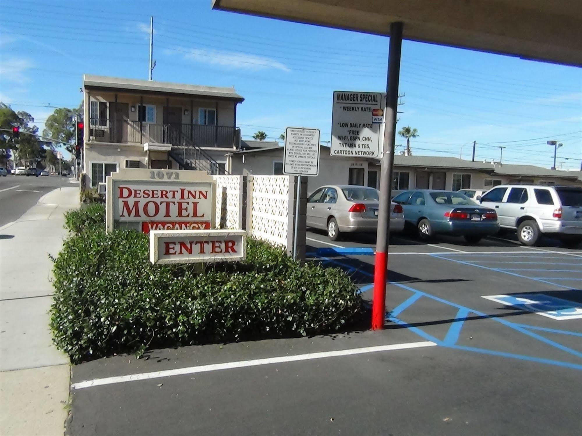 Desert Inn Motel Corona Luaran gambar